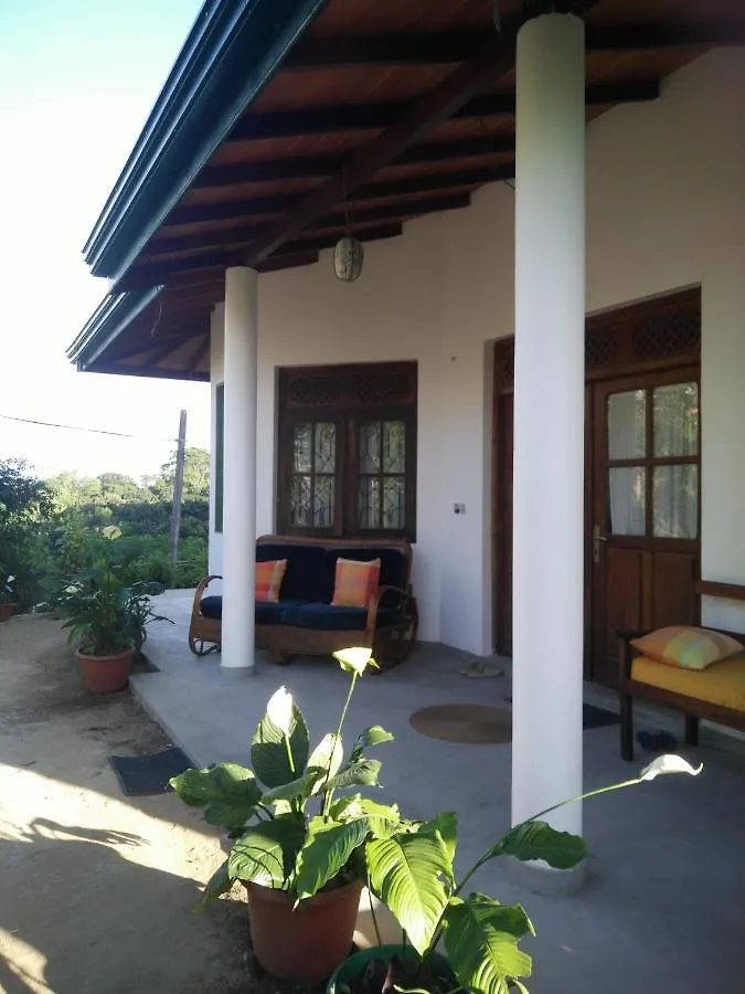 Hill Cottage Kandy 0*,